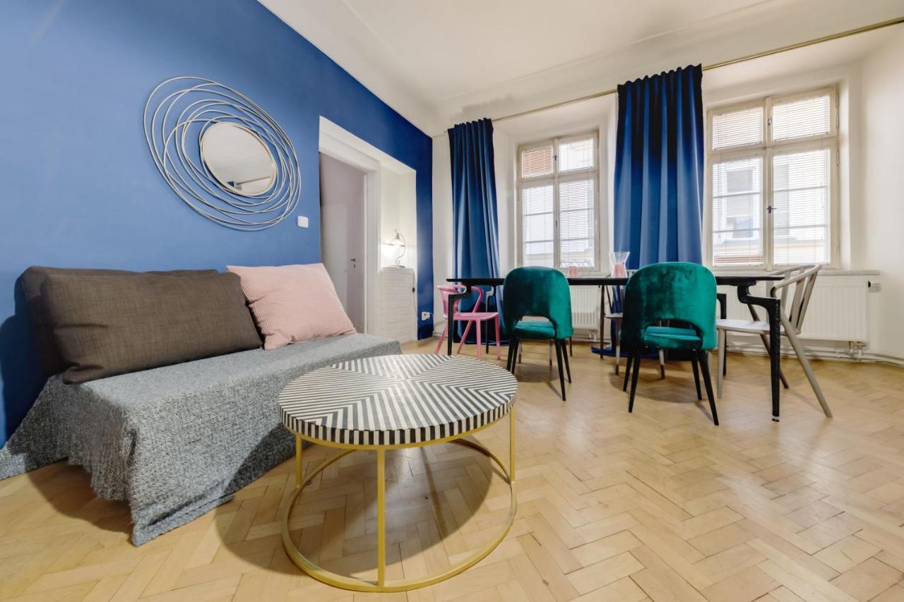 Curiosity Apartments プラハ エクステリア 写真