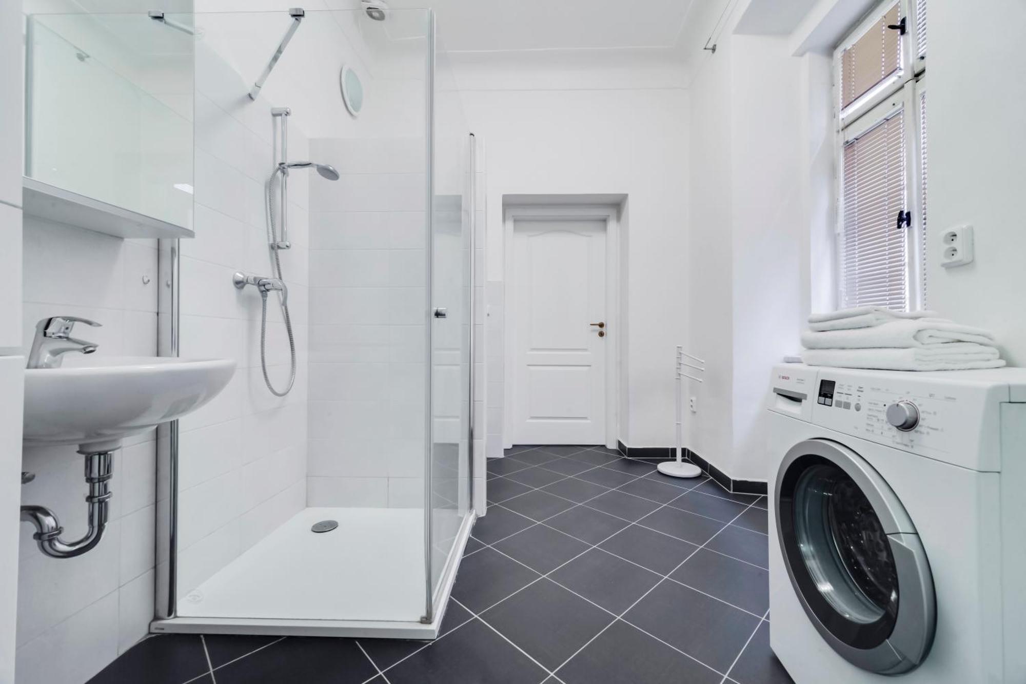 Curiosity Apartments プラハ エクステリア 写真